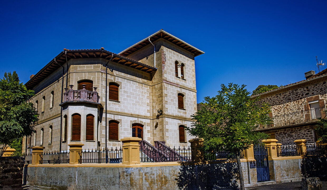 Viniegra-arquitectura-de-indianos-03